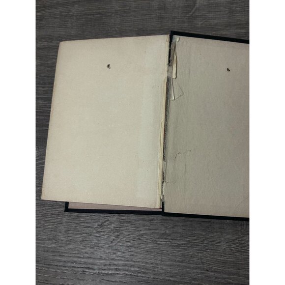 The Holy Bible Containing the old and New Testaments Hardcover 1930 - Picture 5 of 8